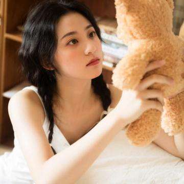 魔法学校小巫婆手游下载